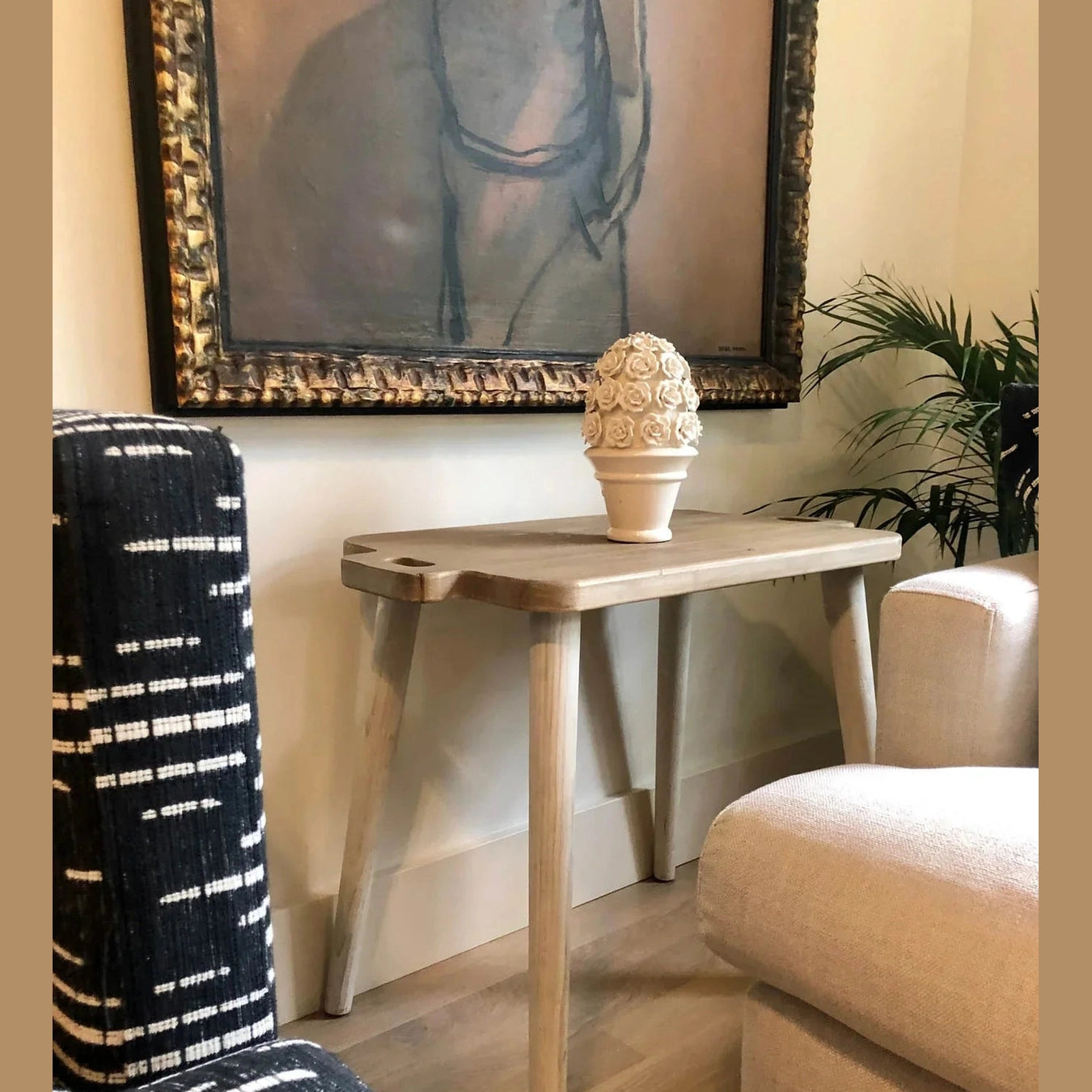 Quelden Side Table