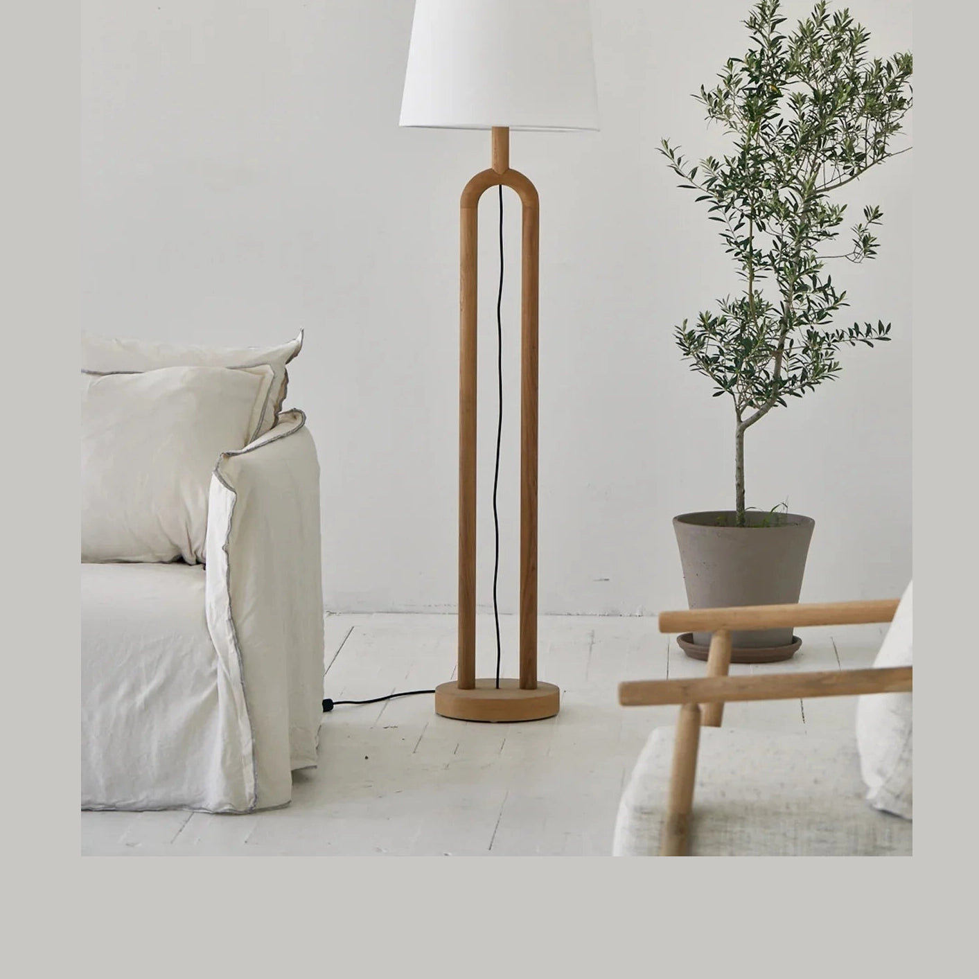 Galvia Standing Lamp