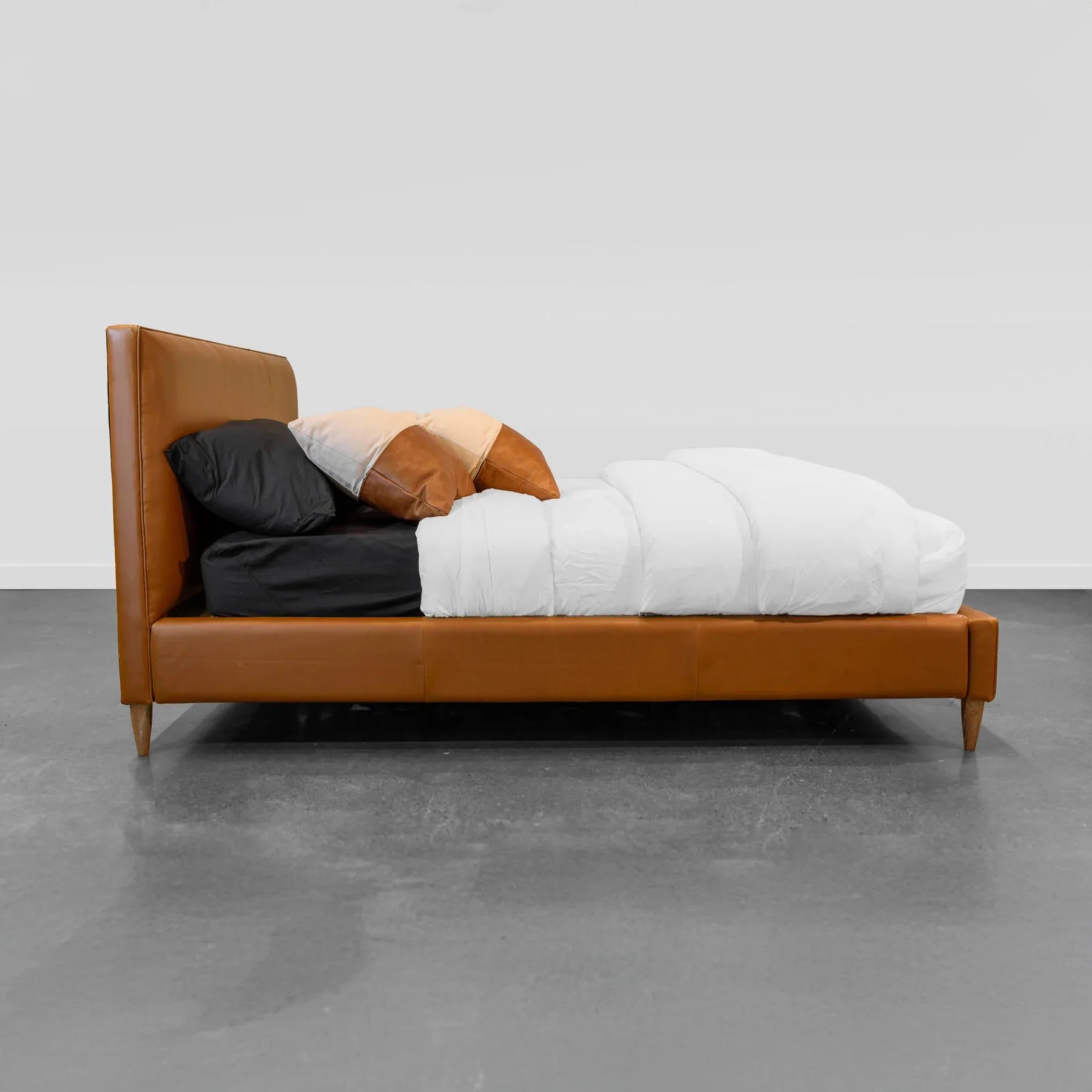 Norwyn Bed