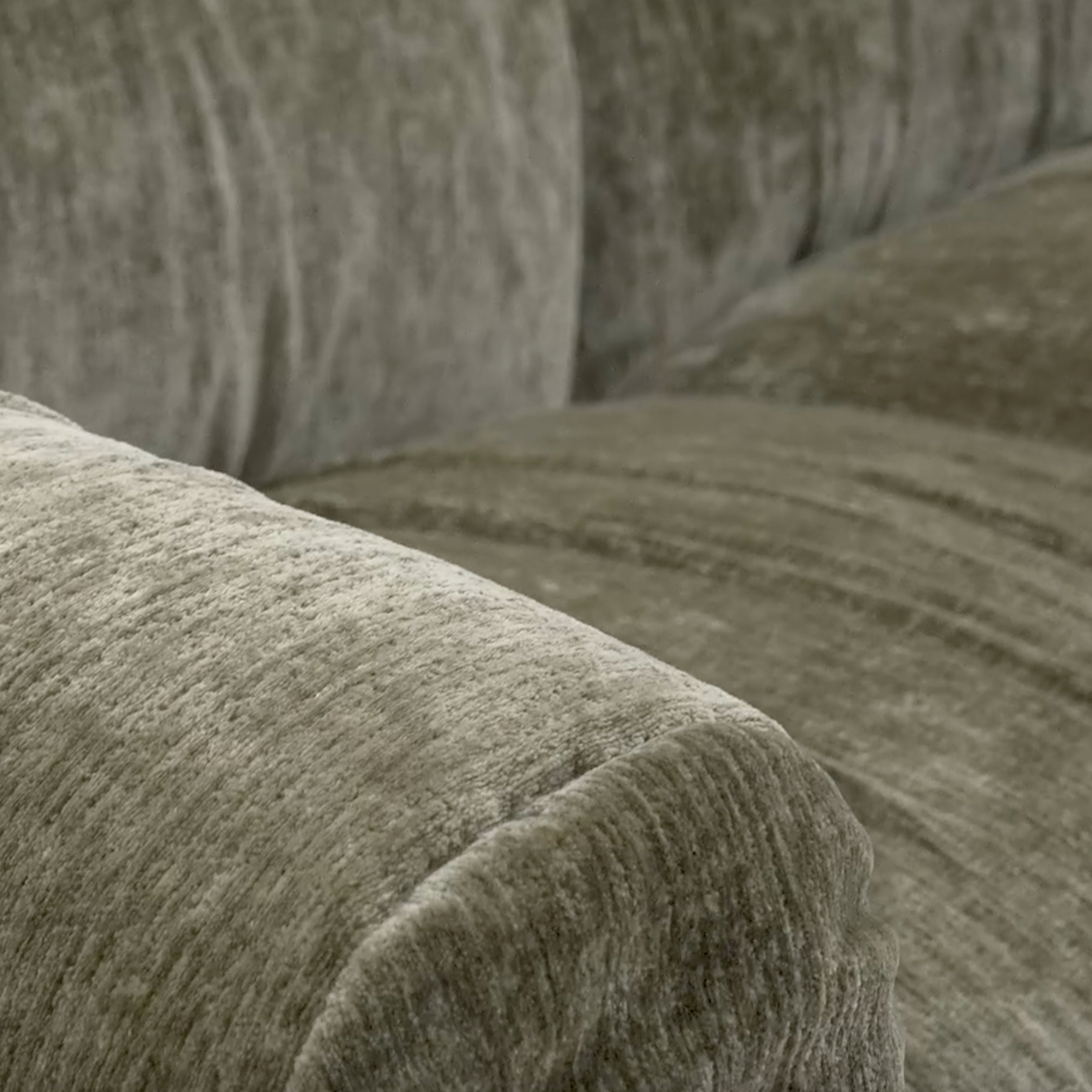 Avenor Accent Chair