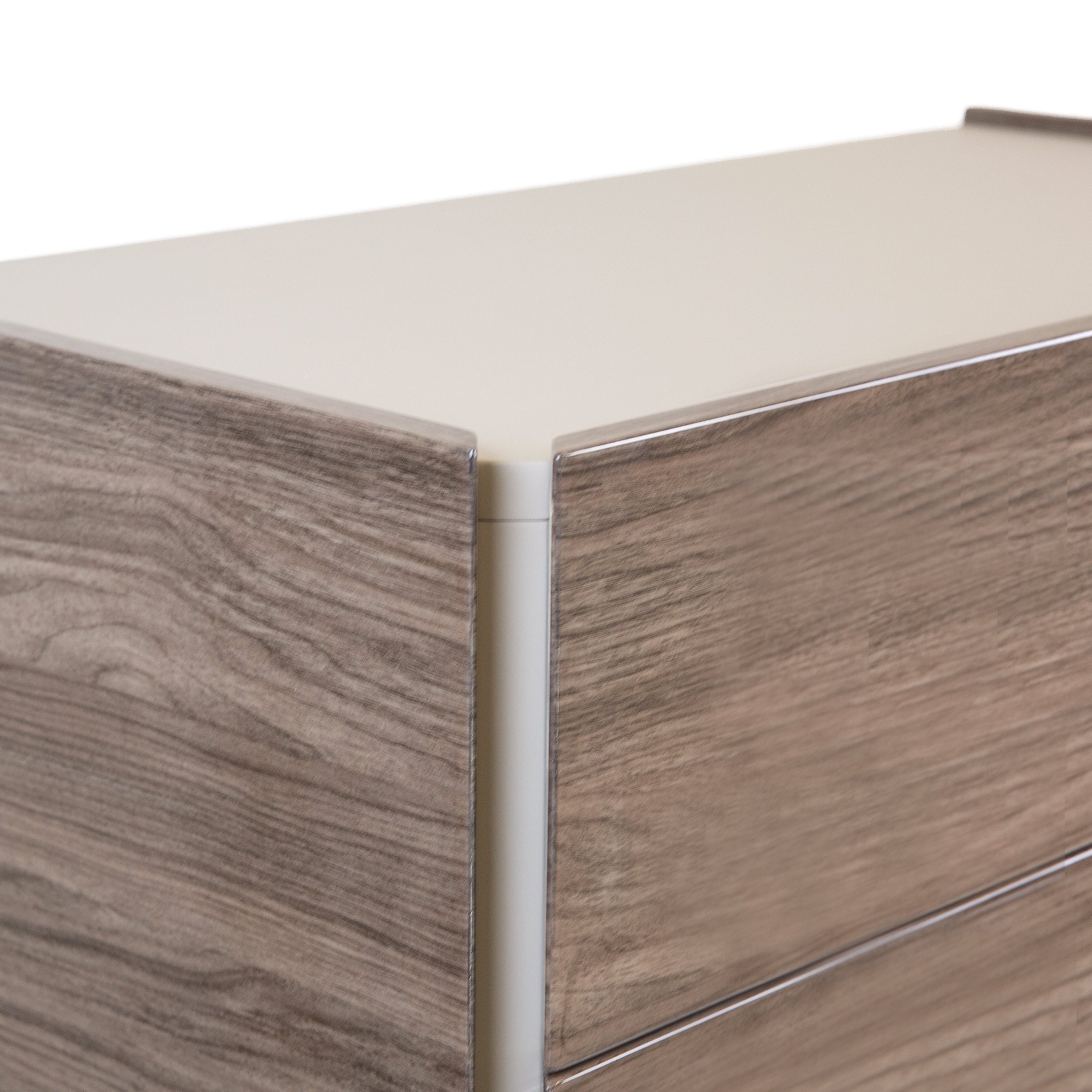 Soono Glossy Finish Bedroom Chest