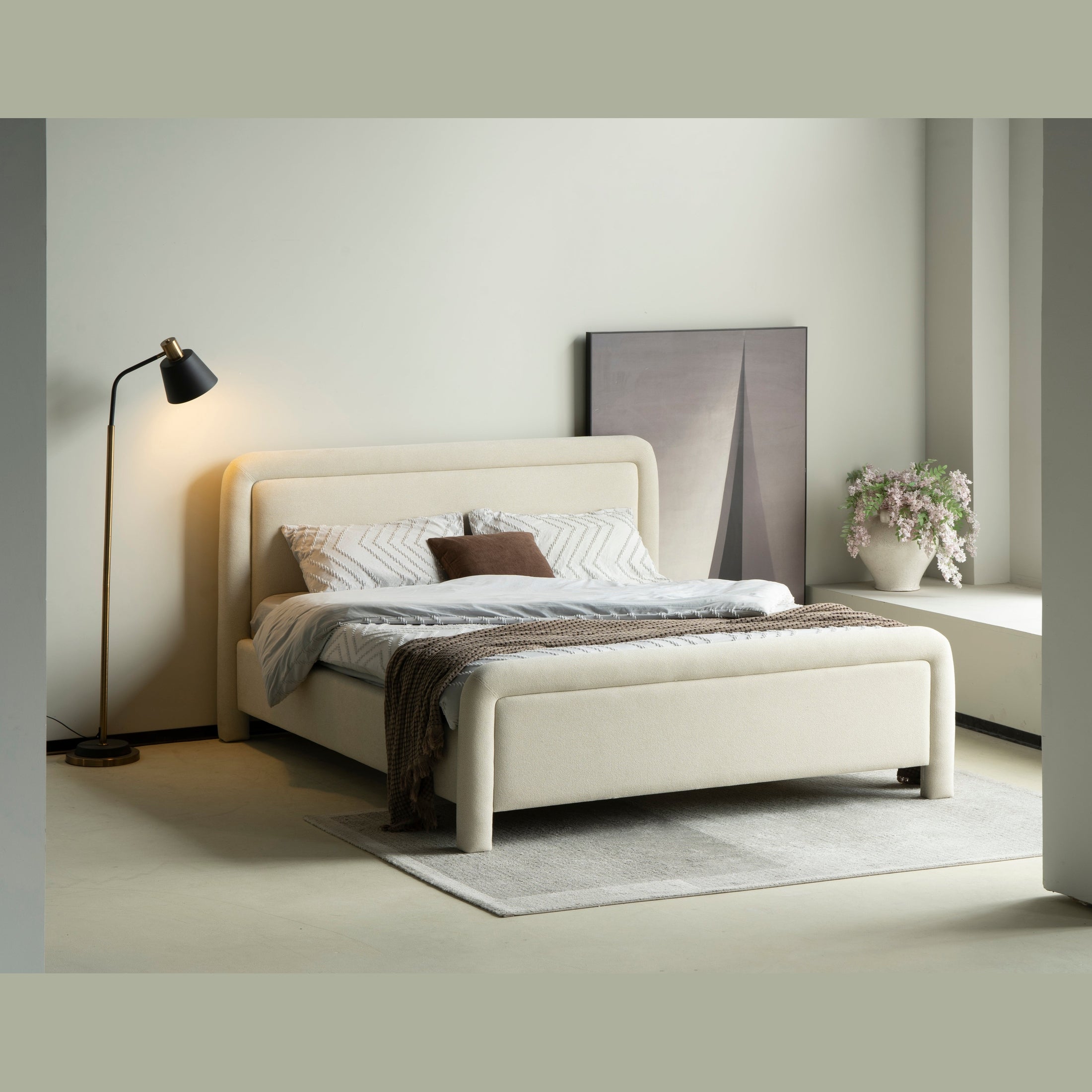 Enya Queen Bed
