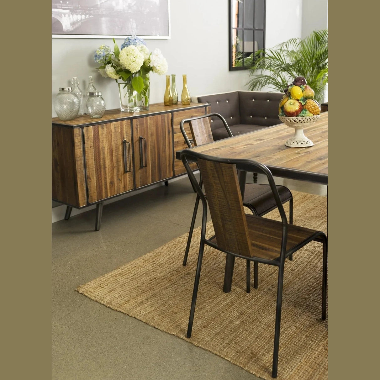 Helvyn Chair