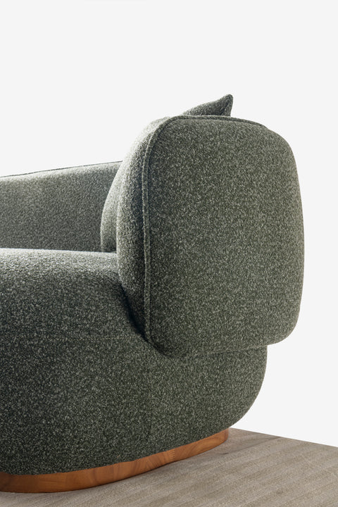 Vaila Premium Boucle Accent Chair