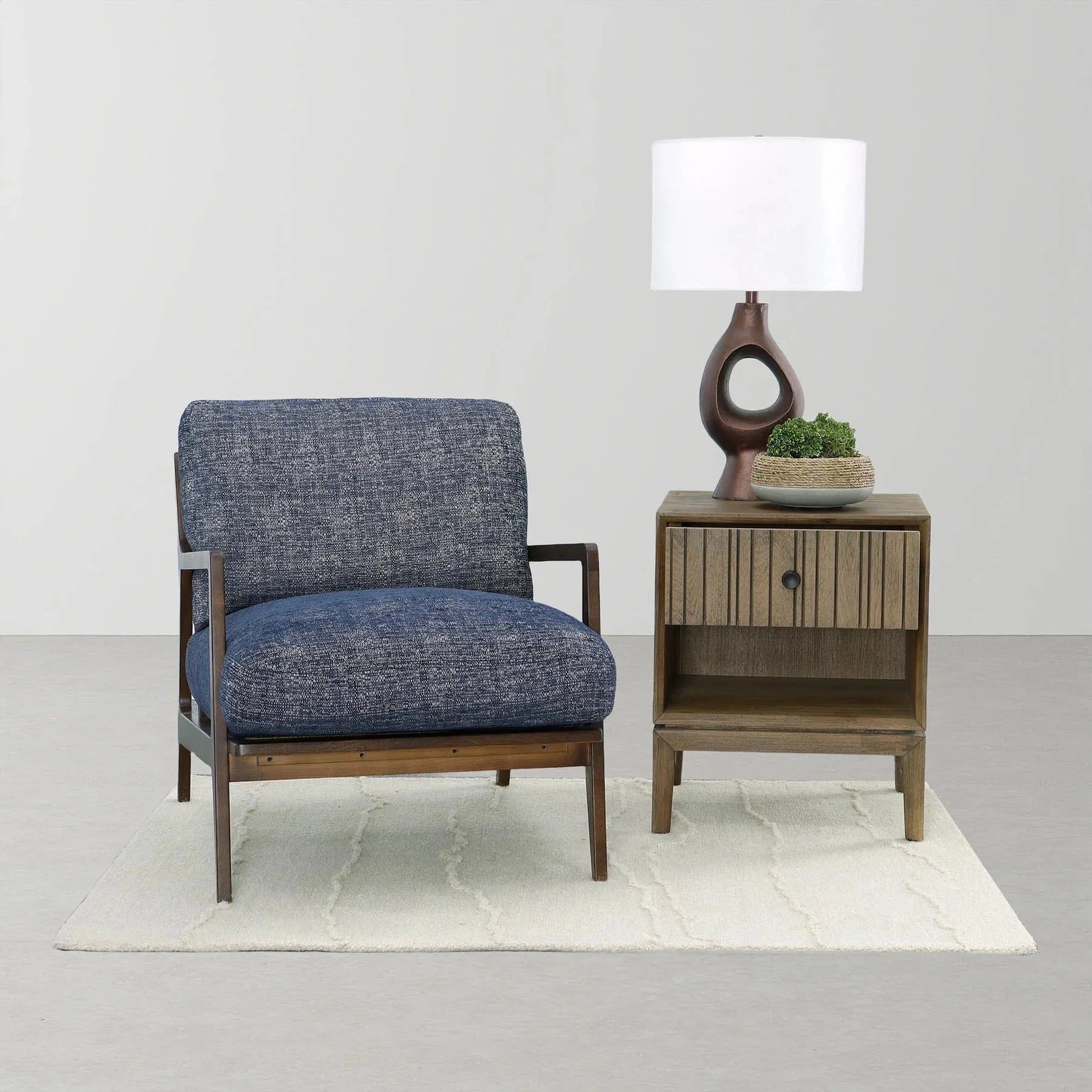 Ciro Nightstand
