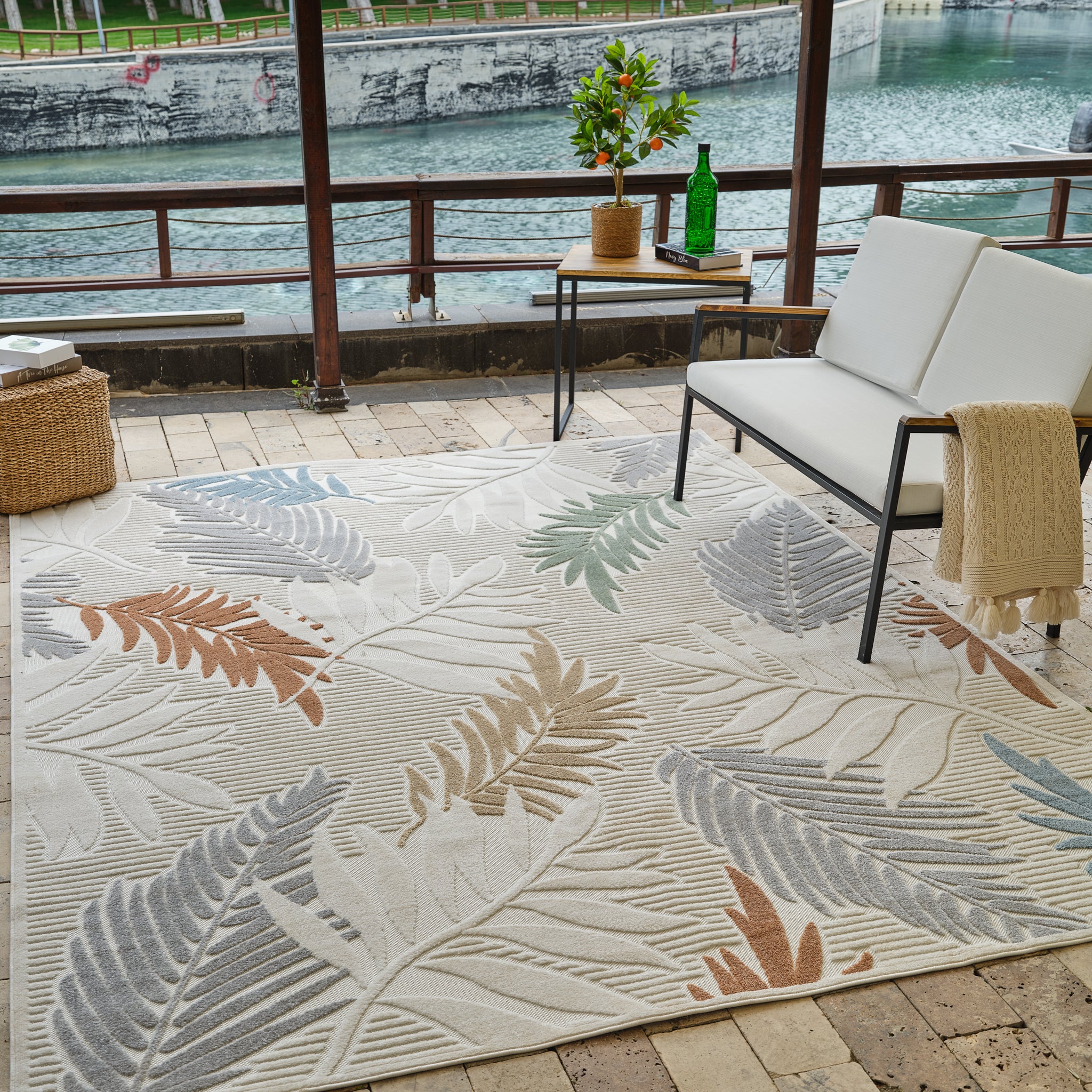 Aspen Cream Tropical Leaf Rug
