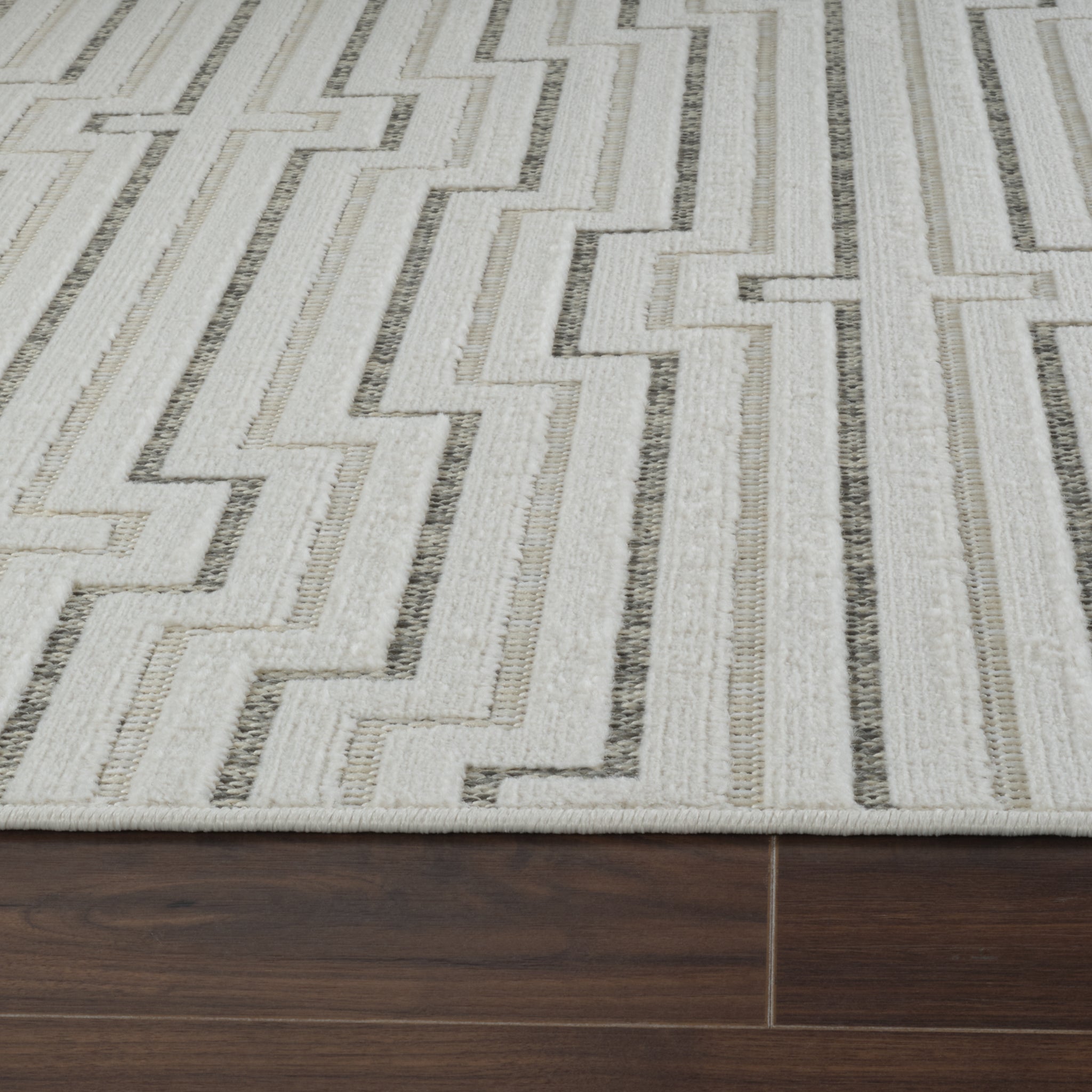 Aurora Cream Modern Rug – Stepped Geometric Pattern
