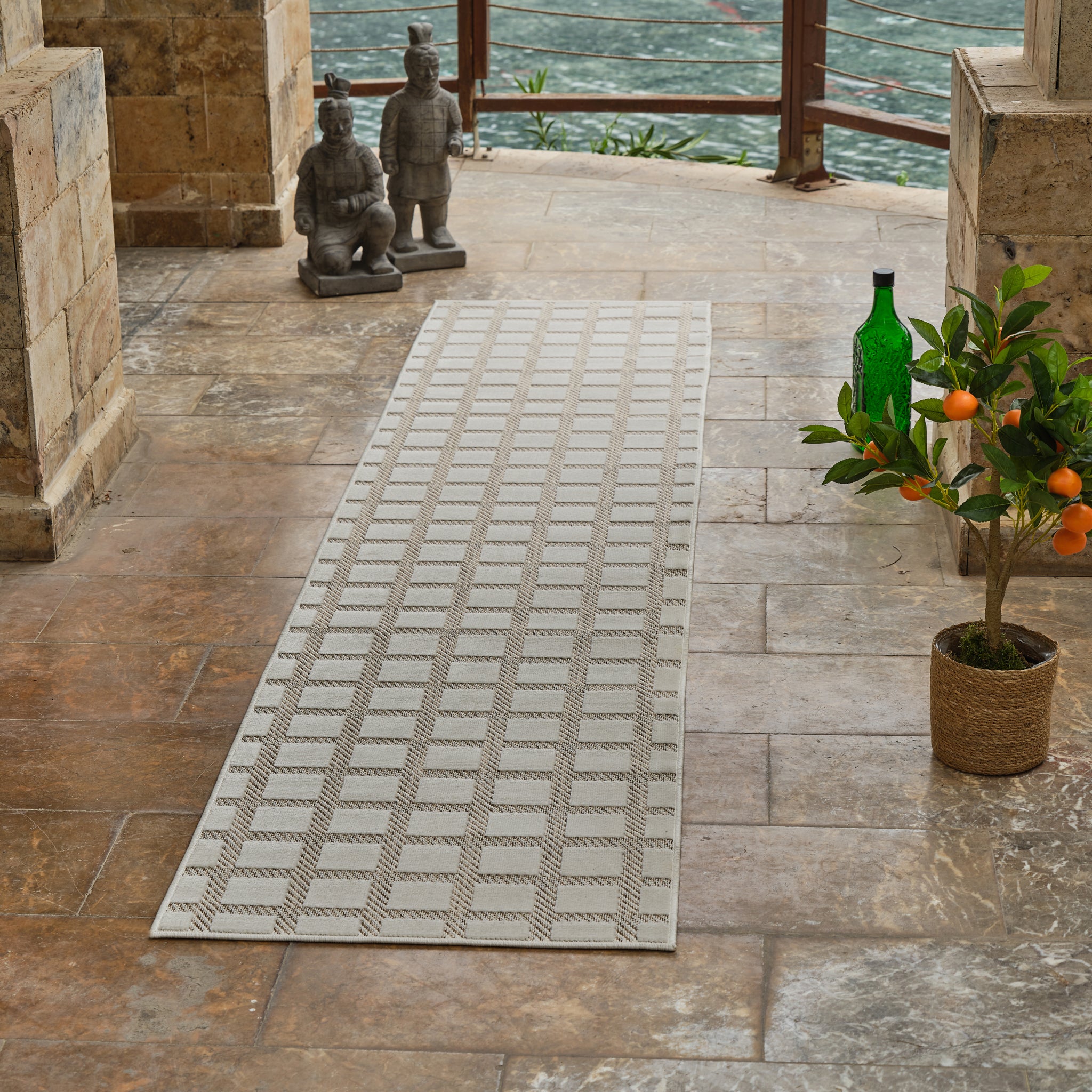 Aurora Beige Modern Rug – Geometric Grid Design