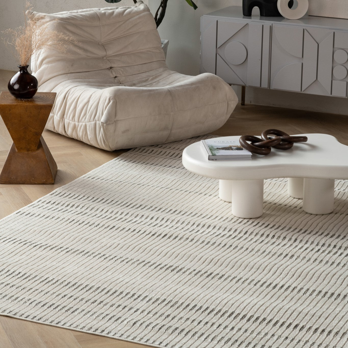 Aurora Cream Modern Abstract Rug
