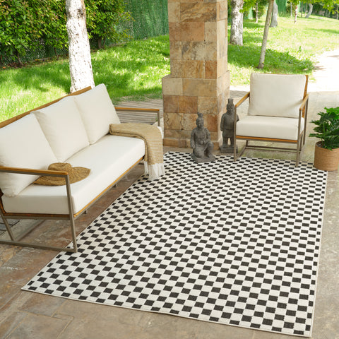 Aurora Black Checkered Rug