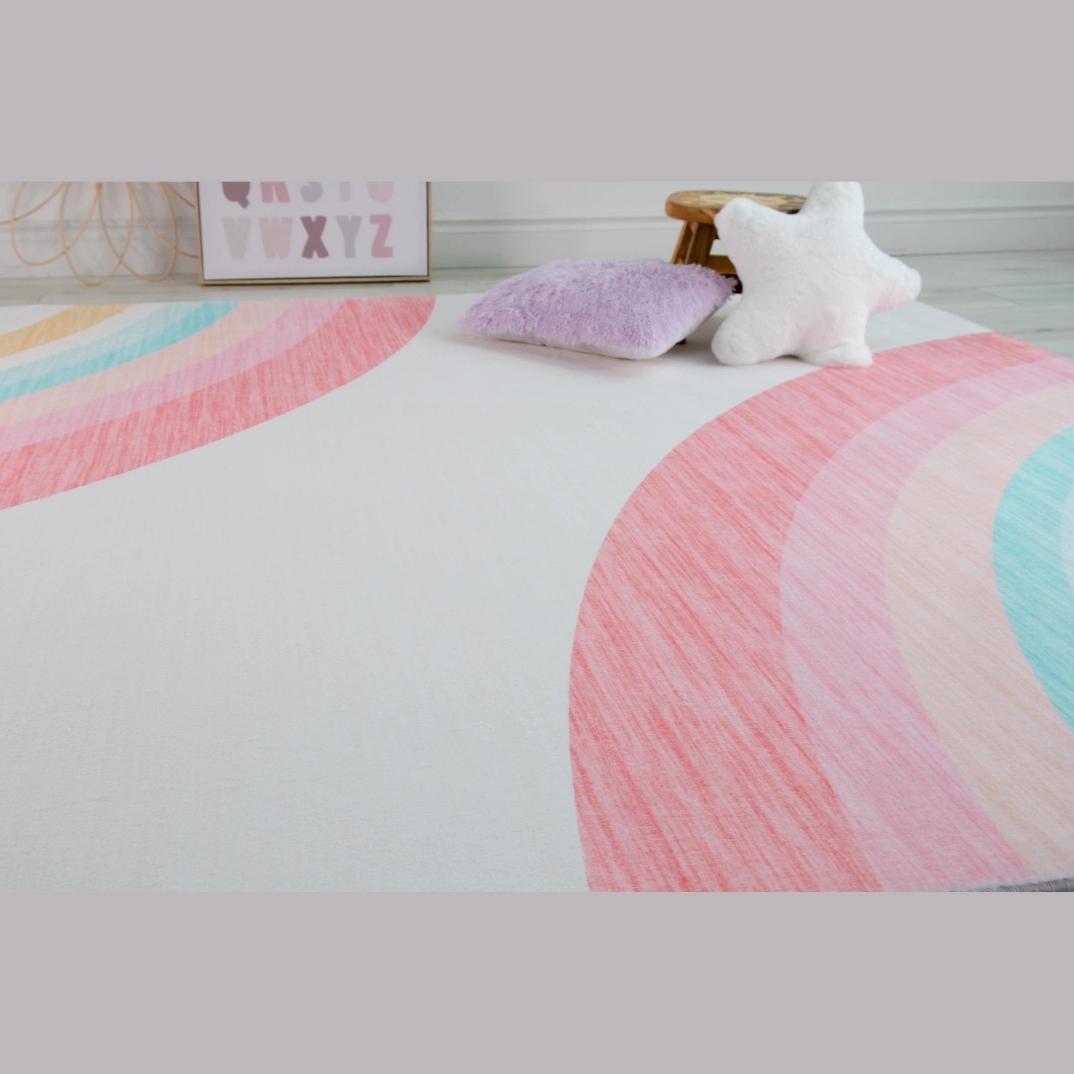 Daisy Rainbow Arc Area Rug – 5x8