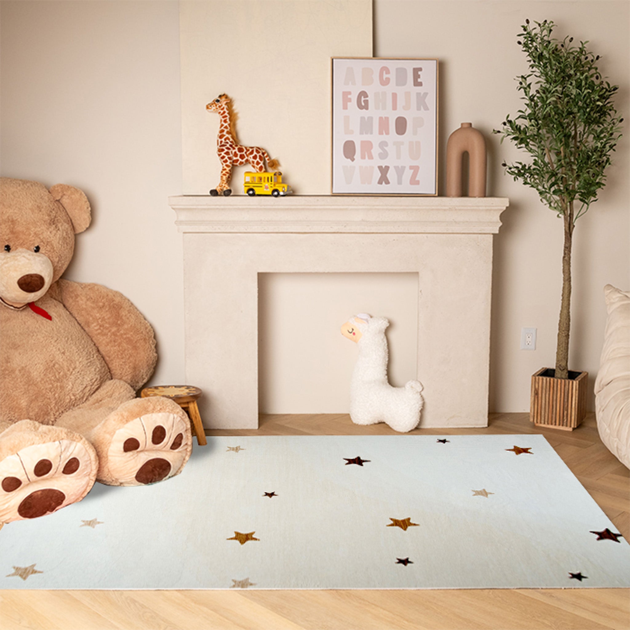 Cream Daisy Charm Floral Area Rug