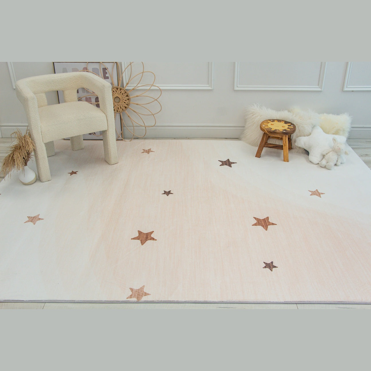 Cream Daisy Charm Floral Area Rug