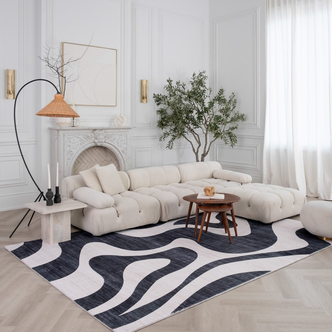 Europa Black Bold Contrast Area Rug