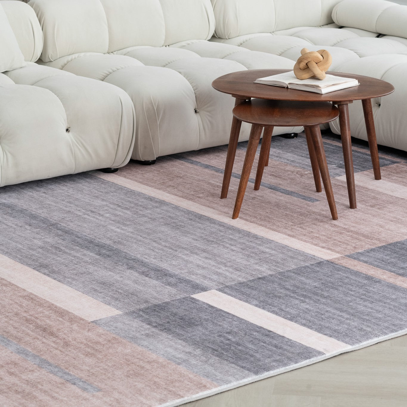 Europa Brown Contemporary Grid-Style Rug