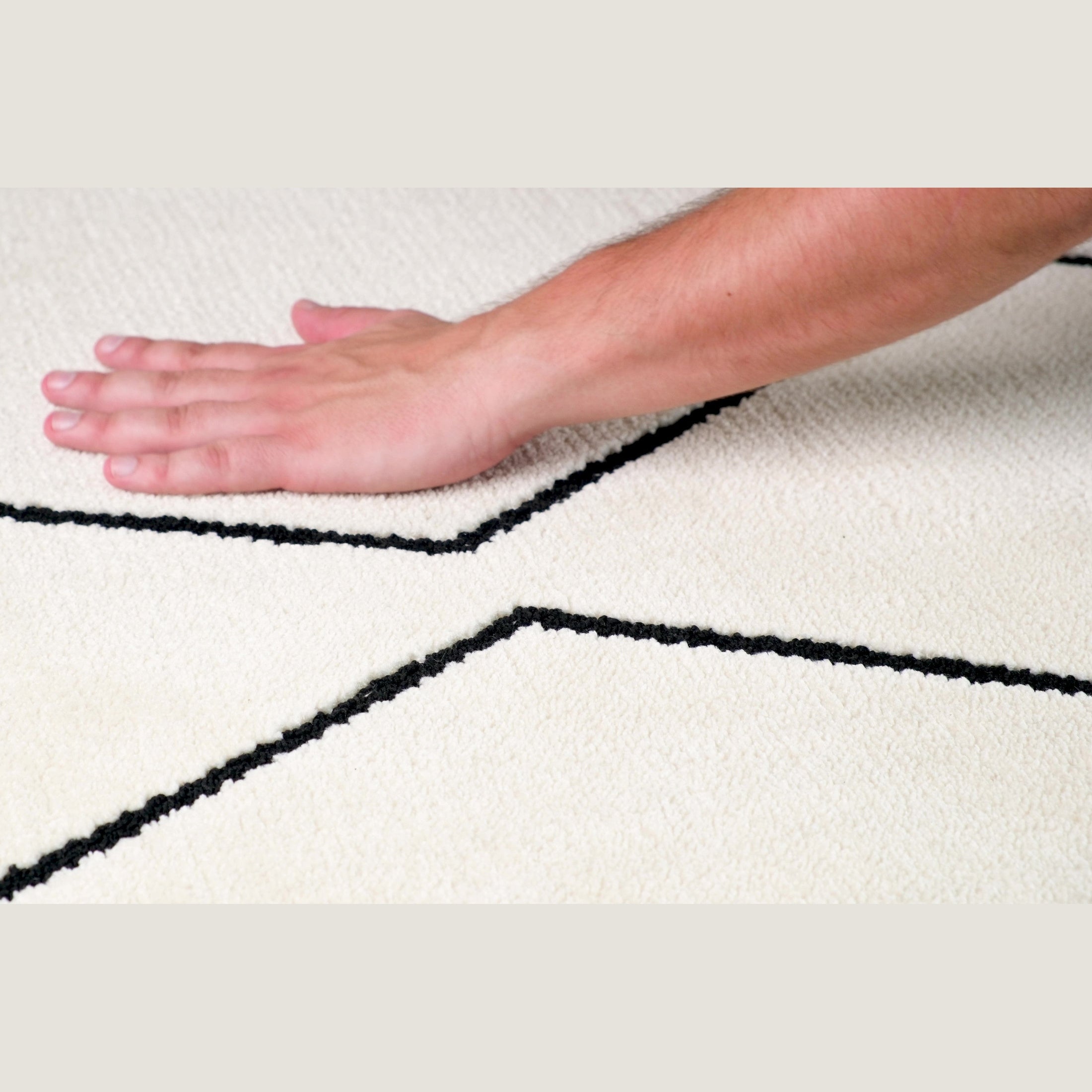 Ivory Leela Minimalist Brushstroke Area Rug