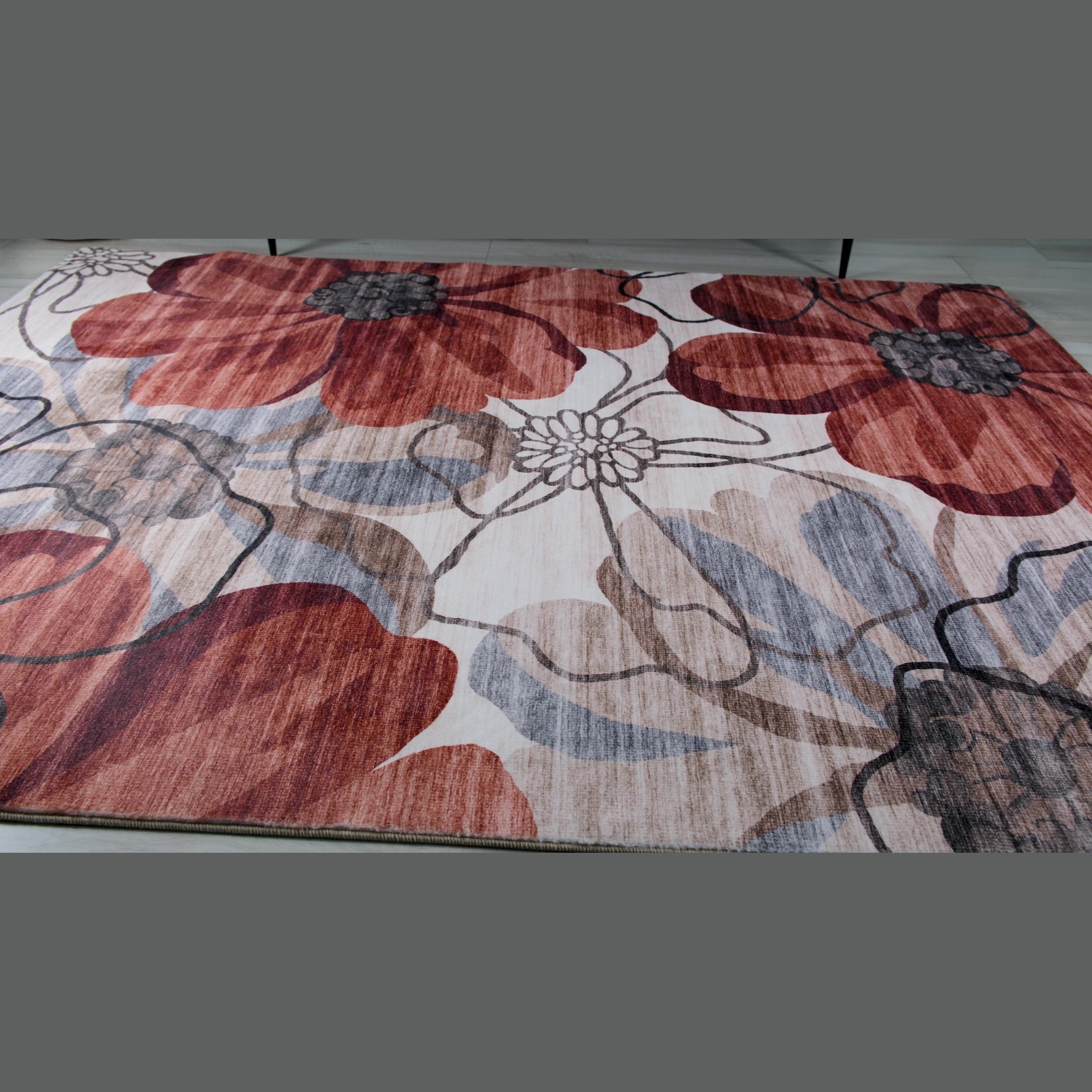 Lily Cream Elegant Vintage-Inspired Rug