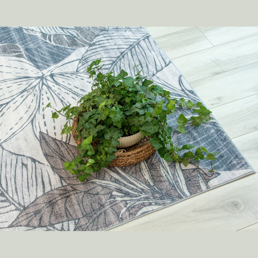 Lily Grey Traditional Distressed Floral Rug