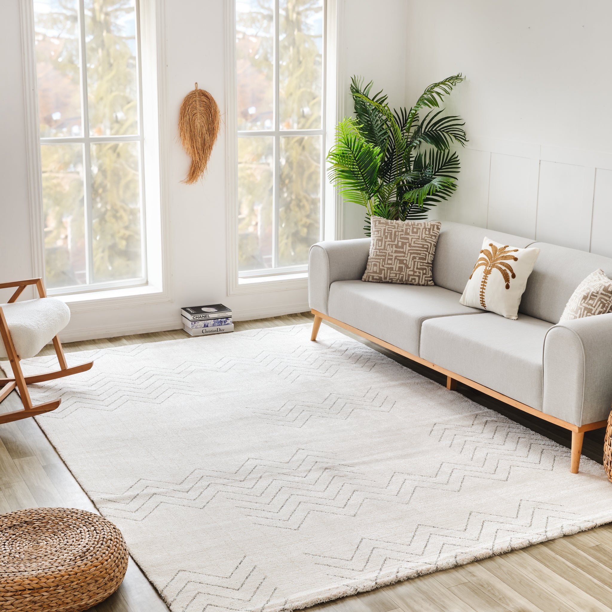 Milano Beige Traditional Medallion Area Rug