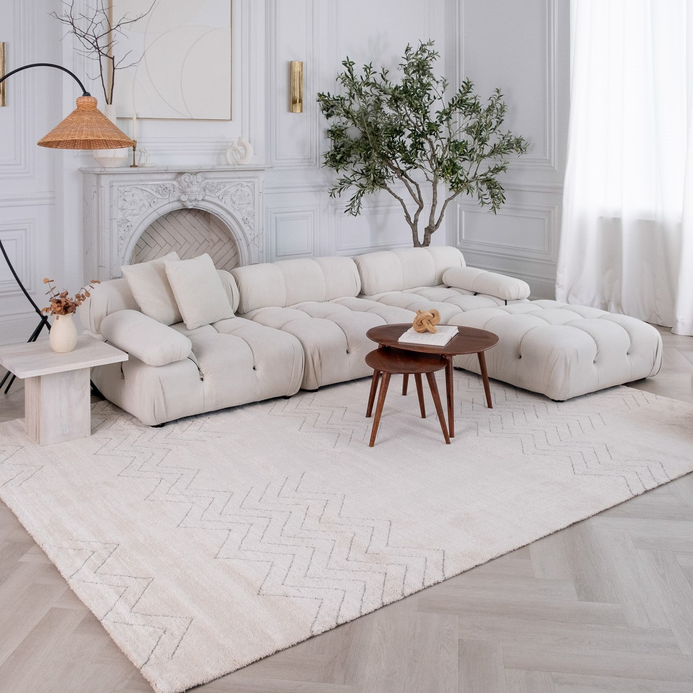 Milano Beige Traditional Medallion Area Rug