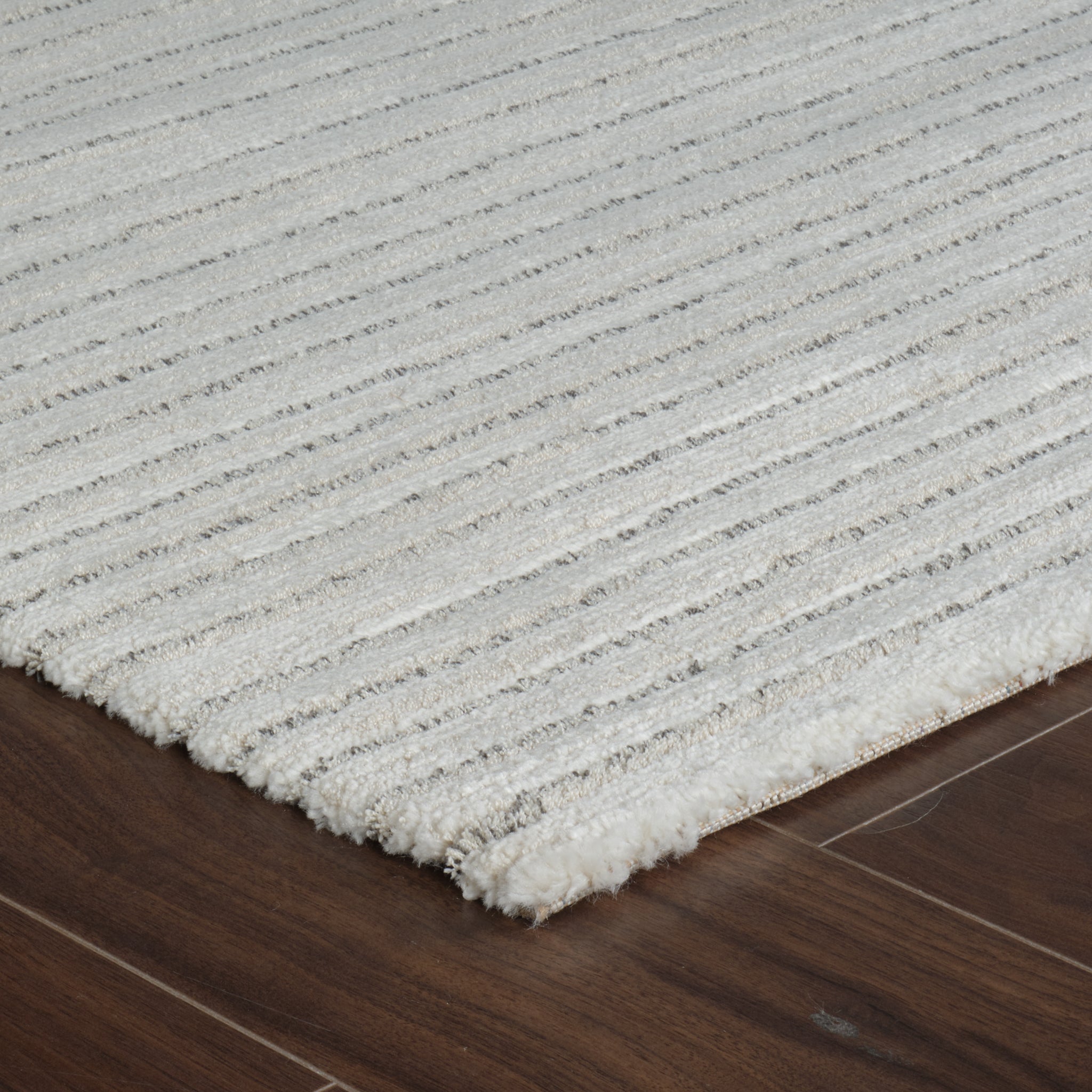 Milano Beige Traditional Bordered Area Rug
