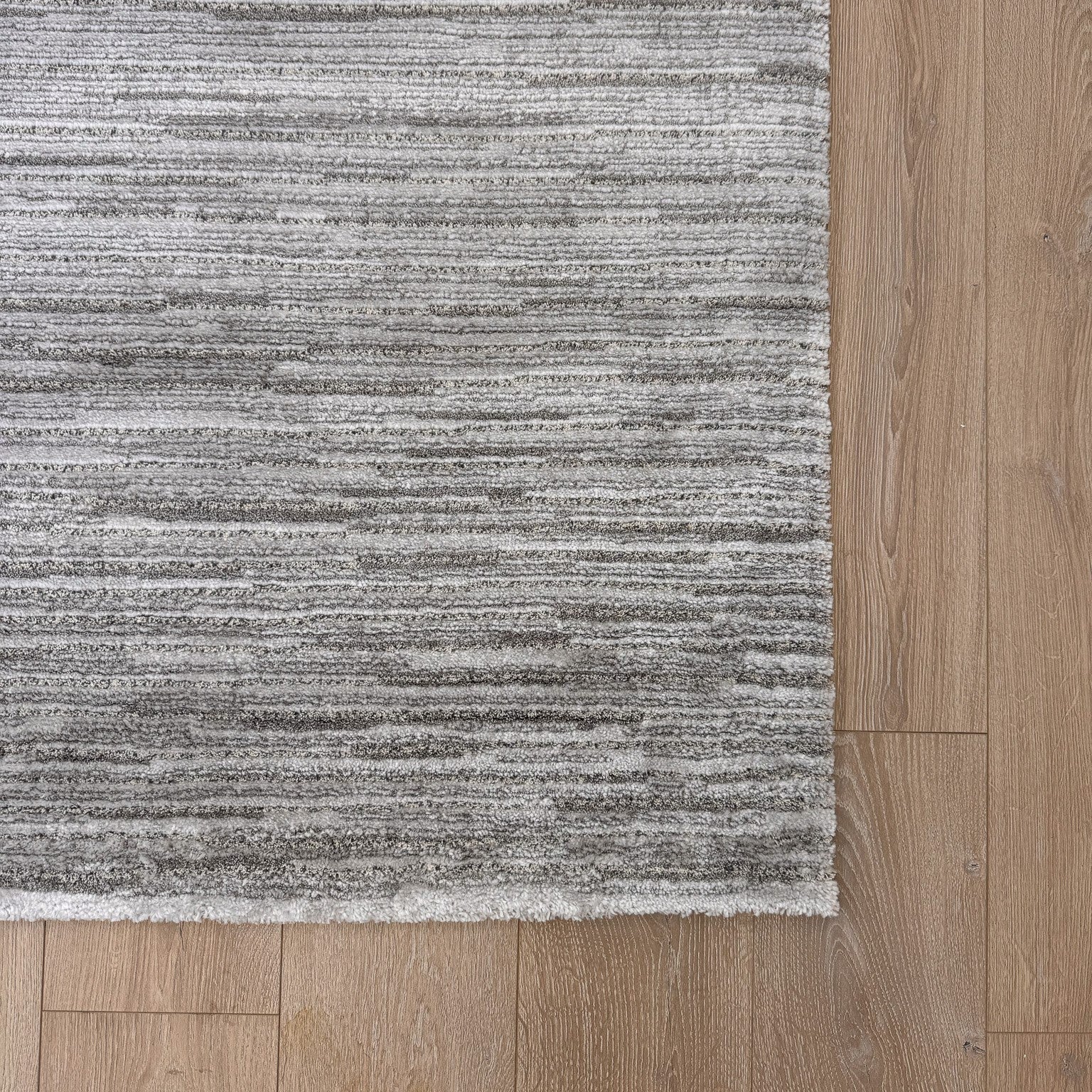 Milano Grey Textured Stripe Rug – 5x8