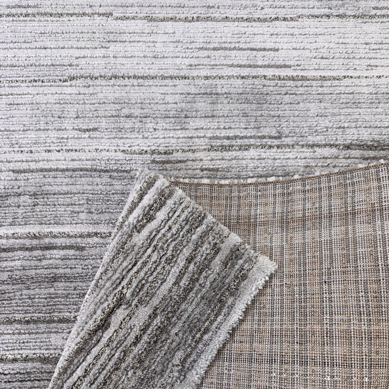 Milano Grey Textured Stripe Rug – 5x8