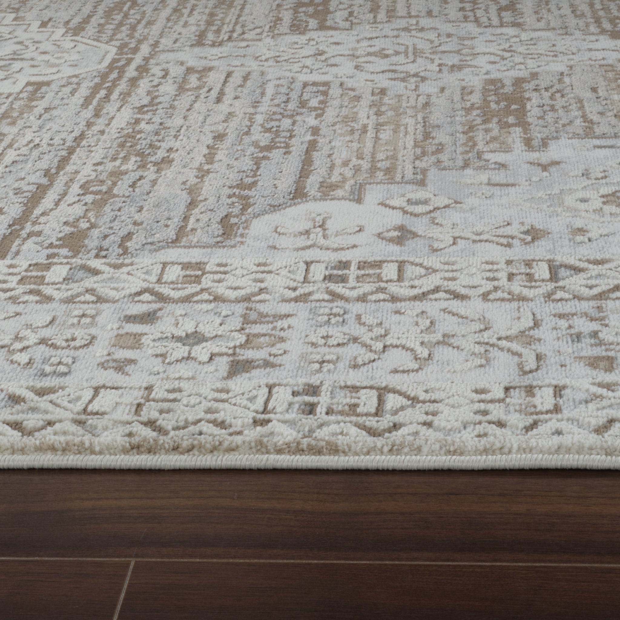 Nairobi Beige Geometric Chic Area Rug