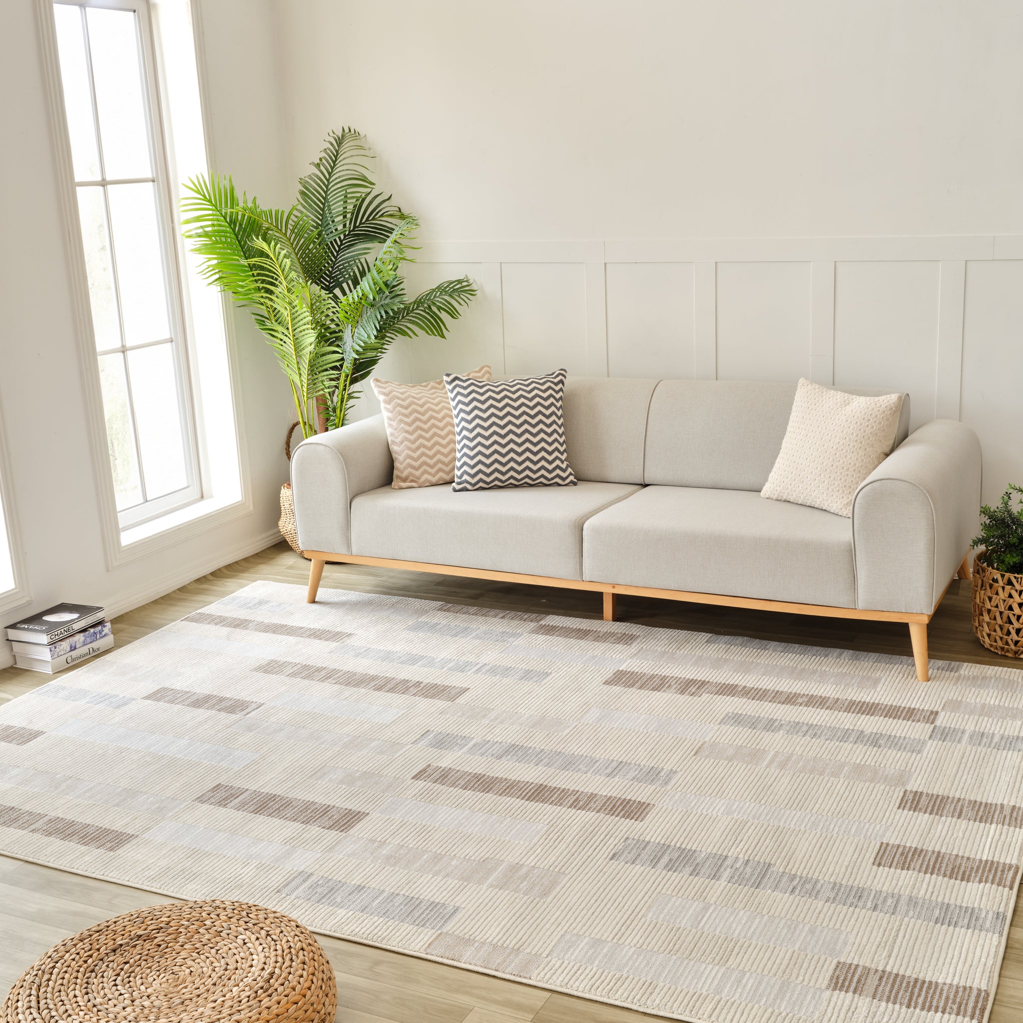 Nairobi Beige Vintage Scrollwork Area Rug