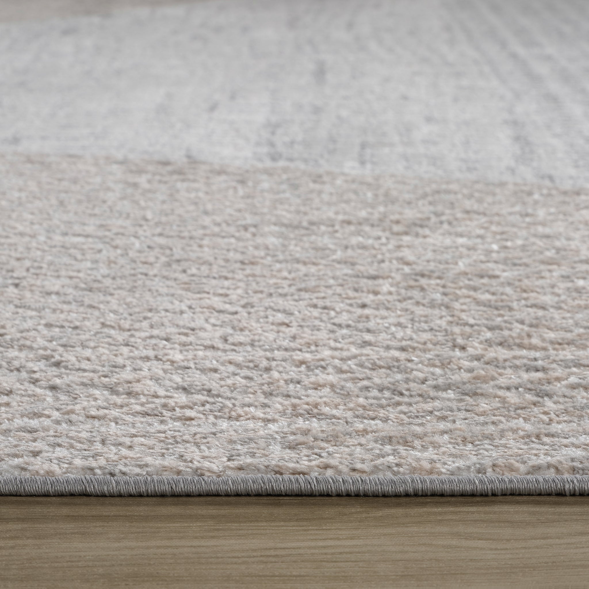 Siena Woven White Trellis Accent Rug
