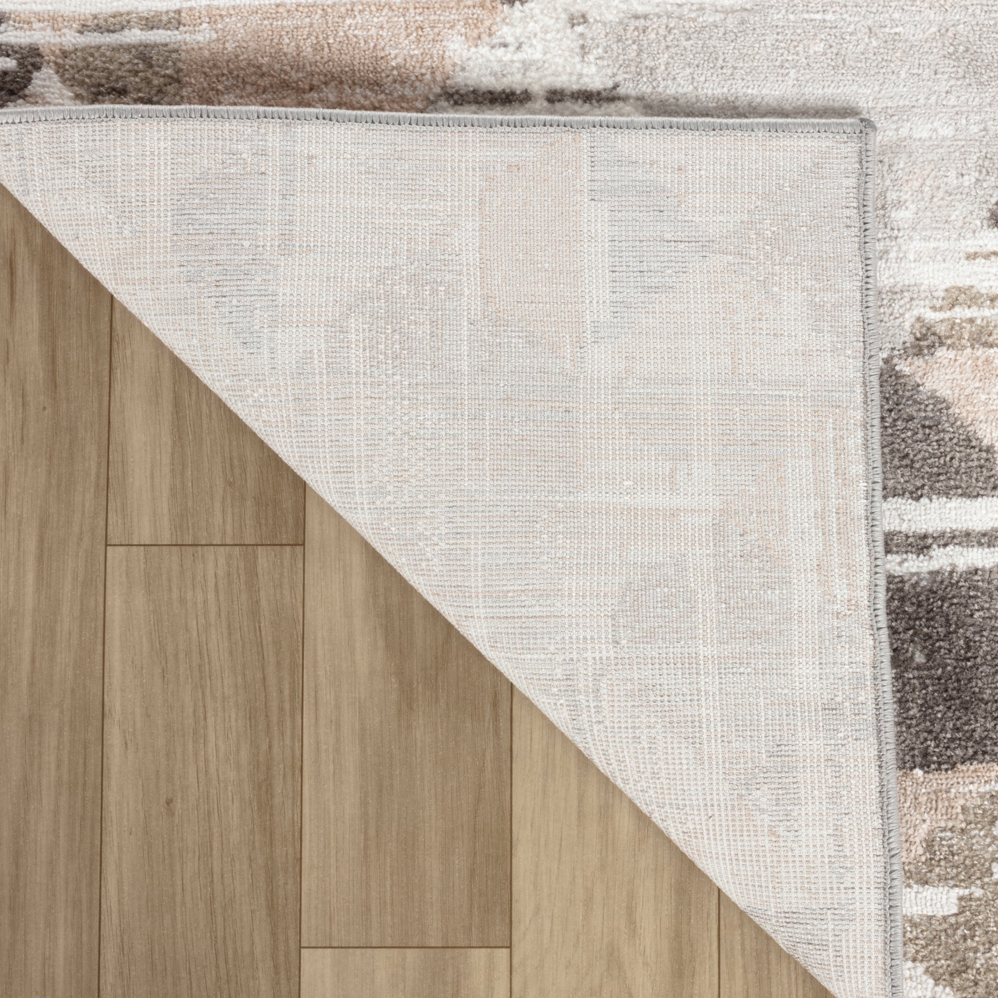 Siena White Vintage Distressed Area Rug