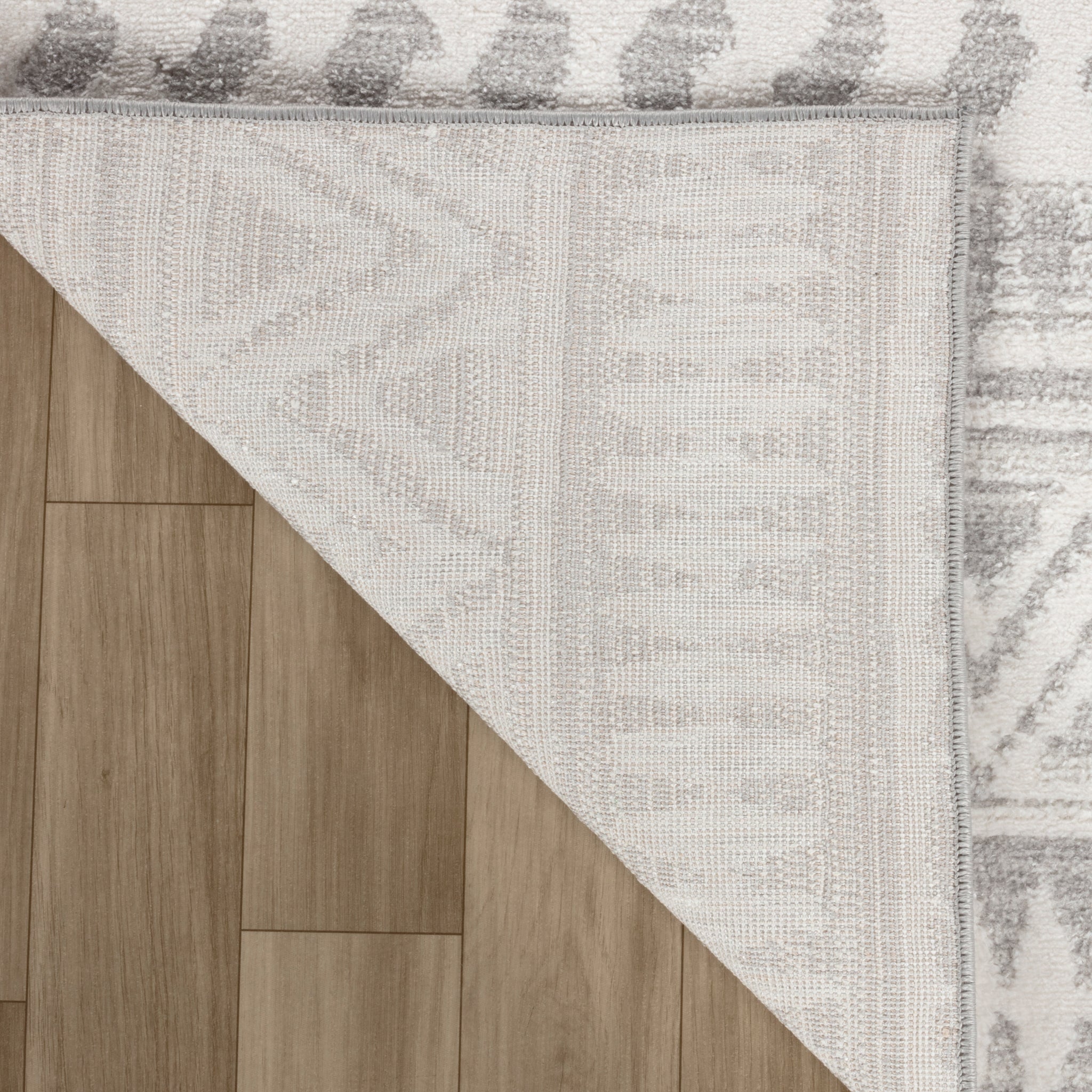 Siena White Geometric Luxe Area Rug