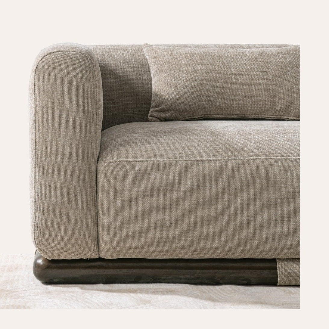 Otto Loveseat