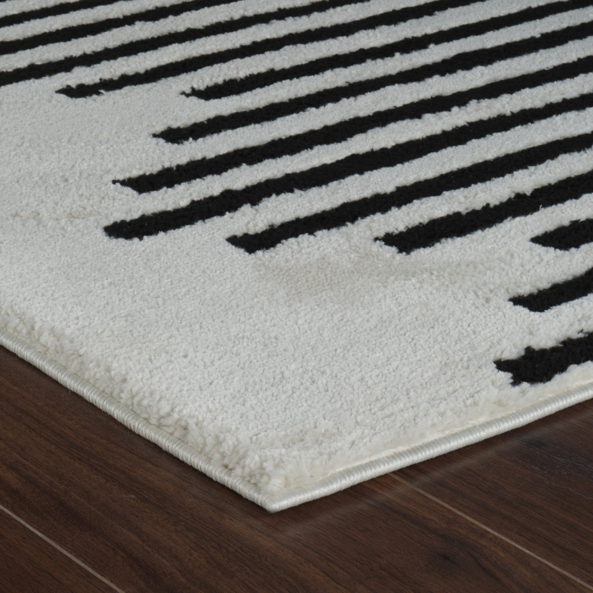 Terra Cream Ornate Vintage Area Rug