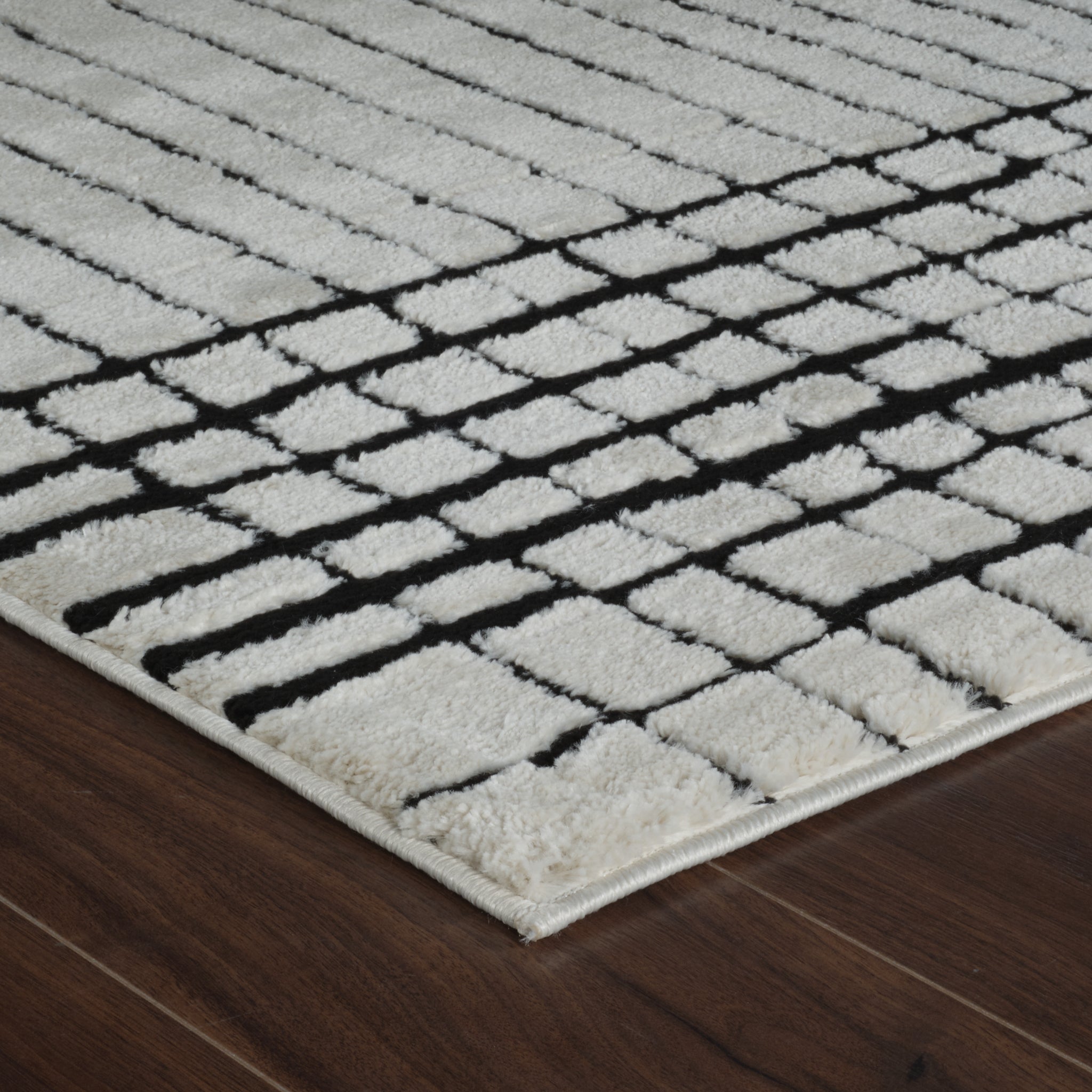 Terra Cream Ornate Floral Traditional Rug