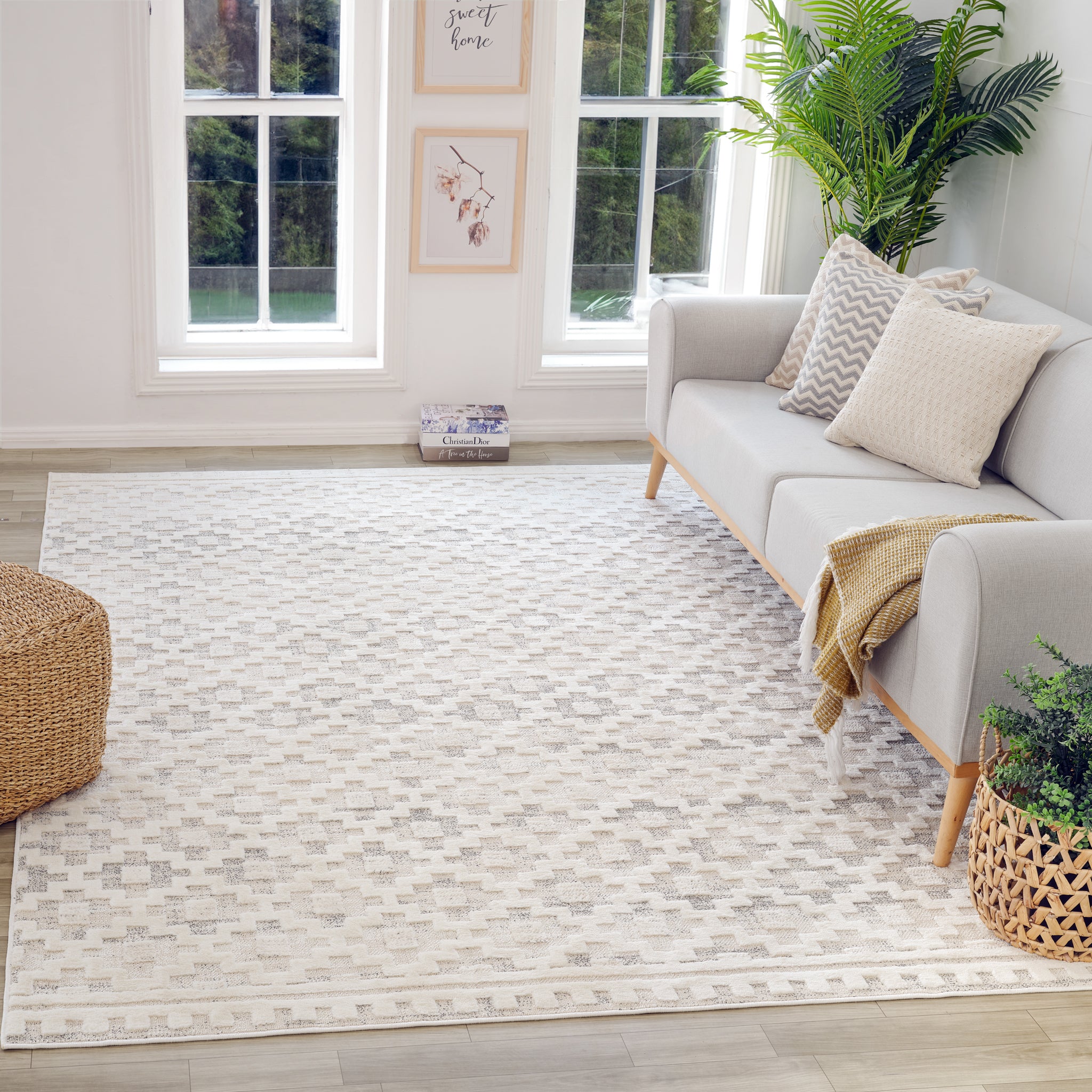 Tulum Beige Modern Area Rug – 5' x 8'