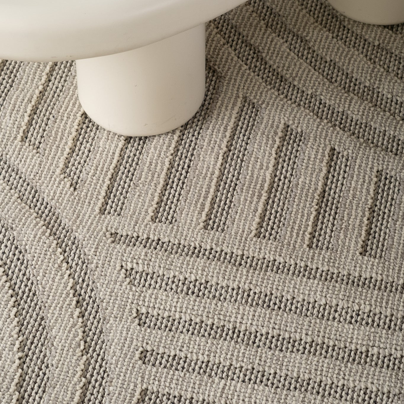 Utopia Grey Modern Wavy Lines Area Rug