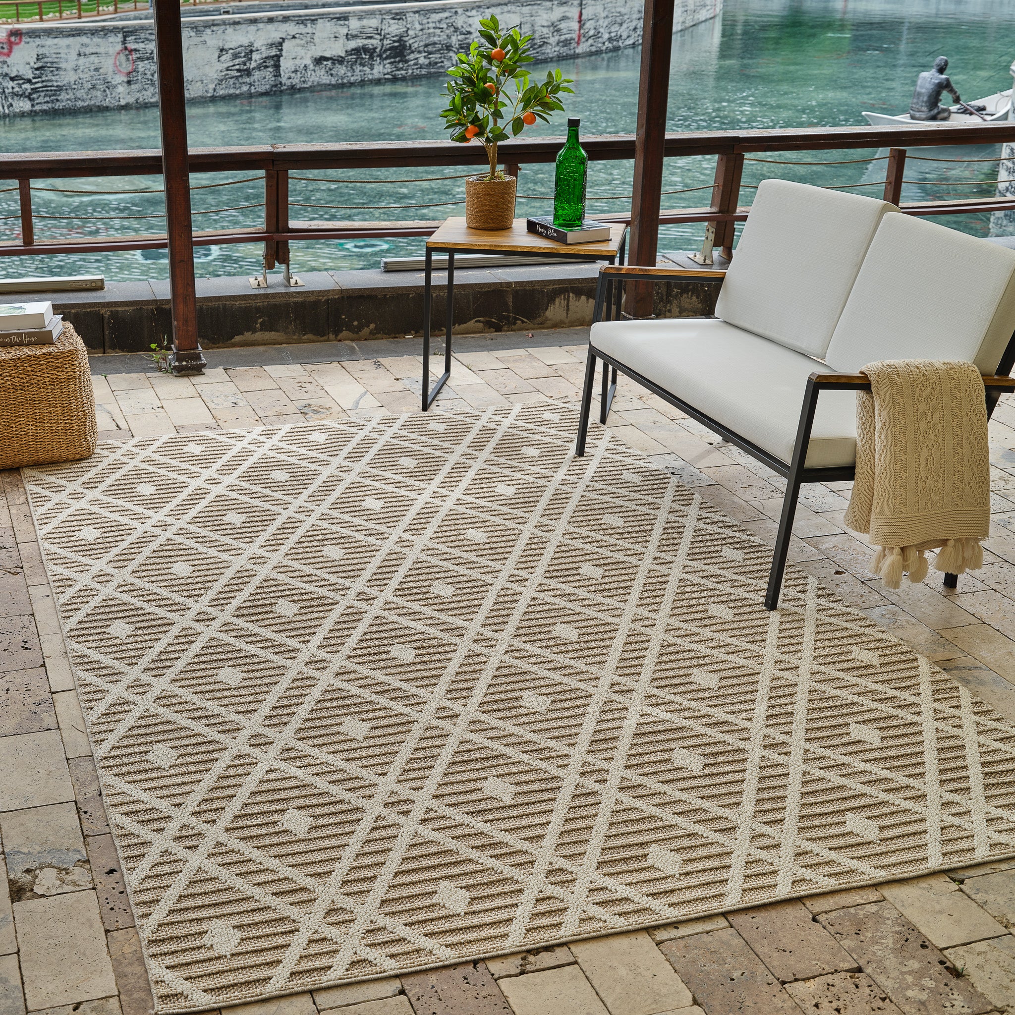 Utopia Brown Vintage Medallion Area Rug