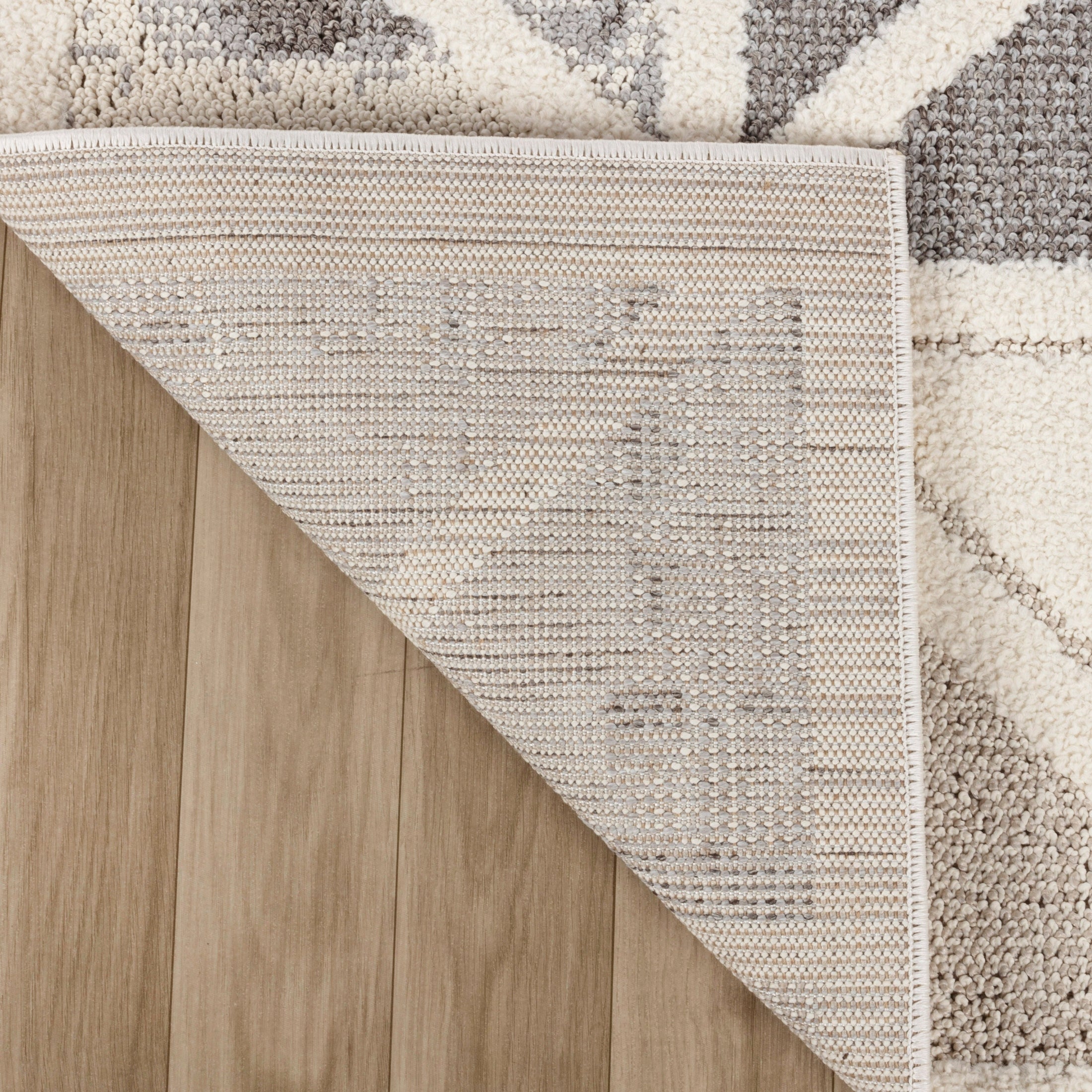 Valencia White Geometric Modern Area Rug – 5' x 8'