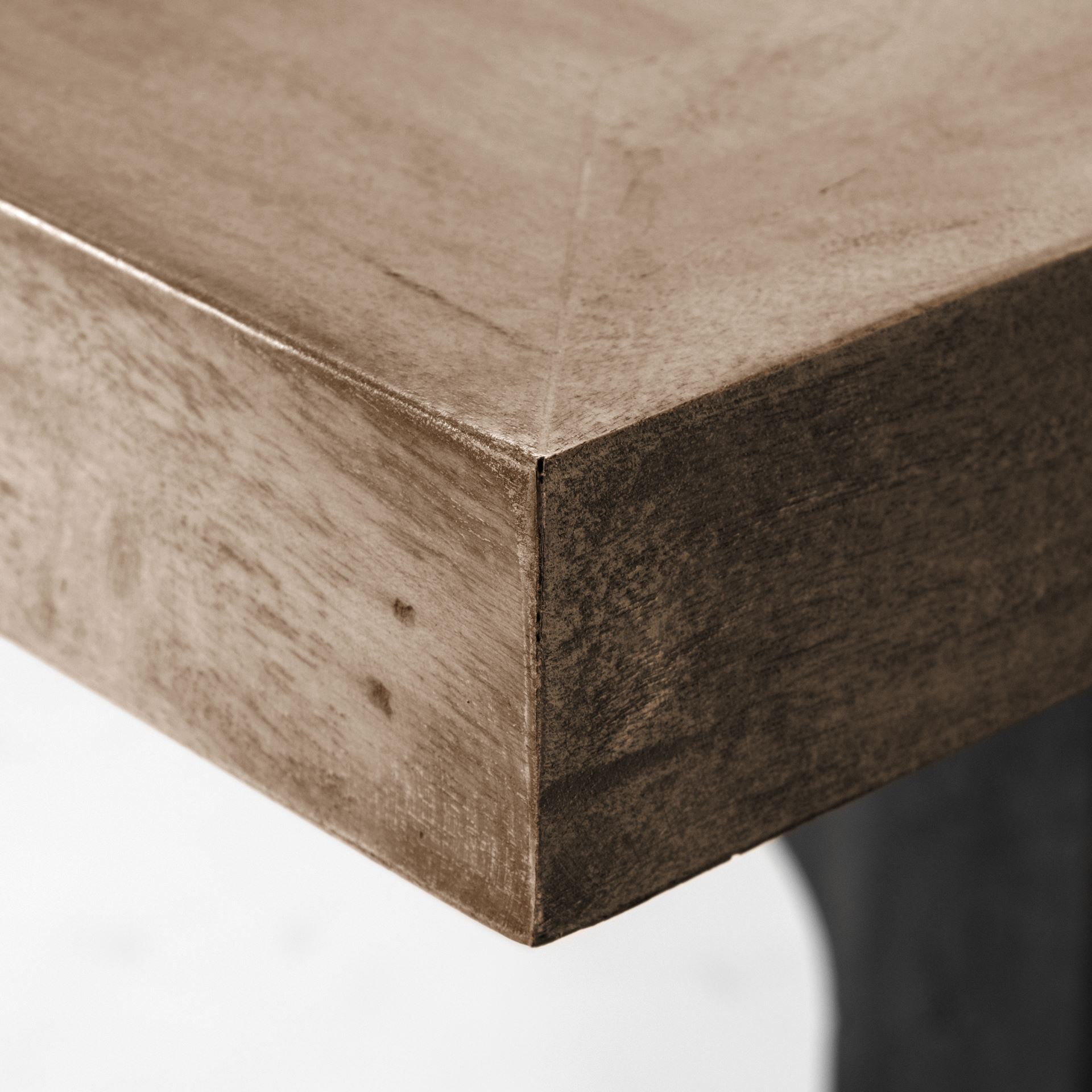 Brown Wood | Black Metal_3