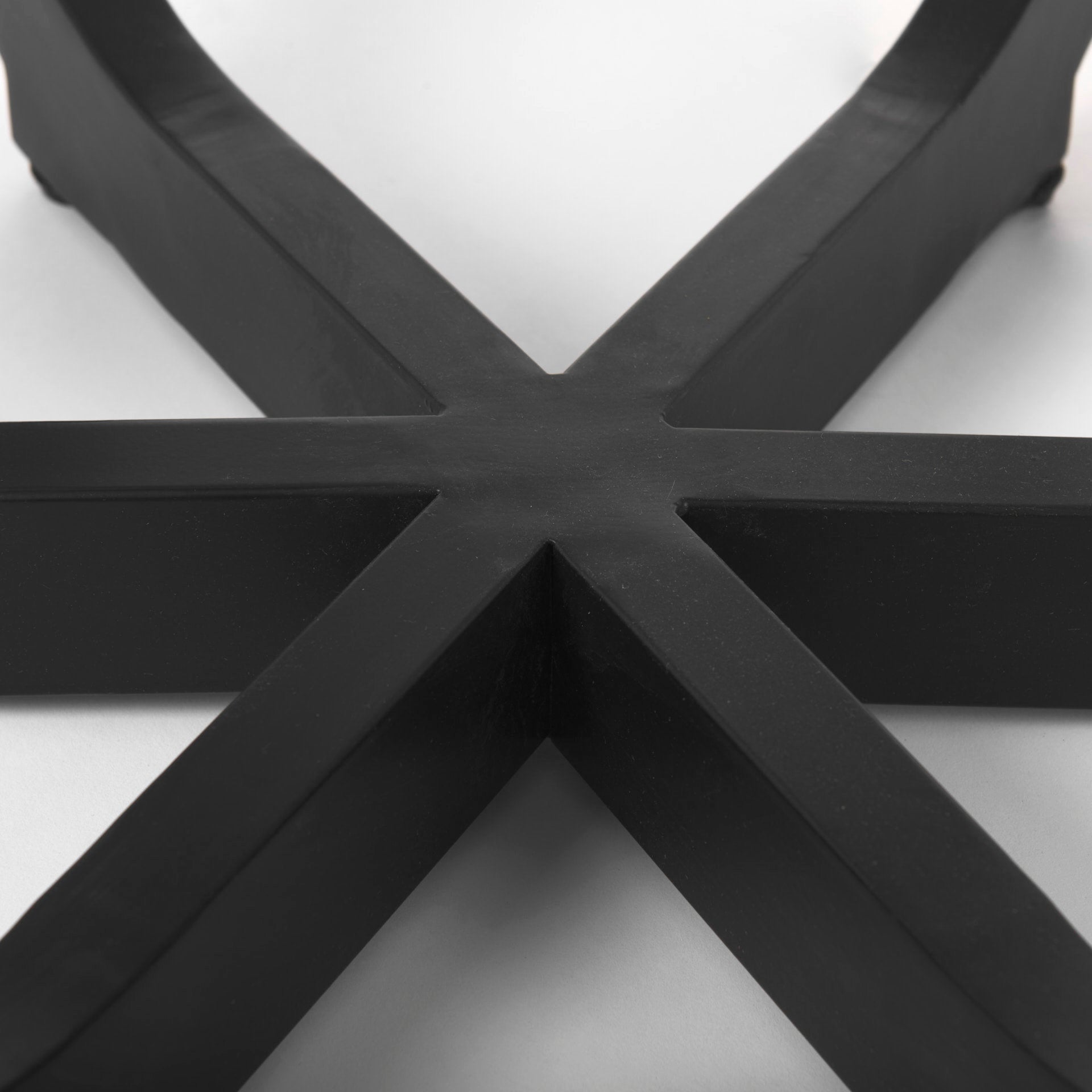 White Marble | Black Metal_7