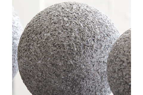 Chanlow Sculpture (Set of 3