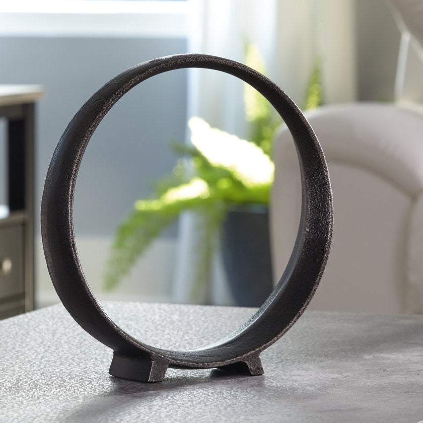 Ryandale Sculpture (Set of 2)