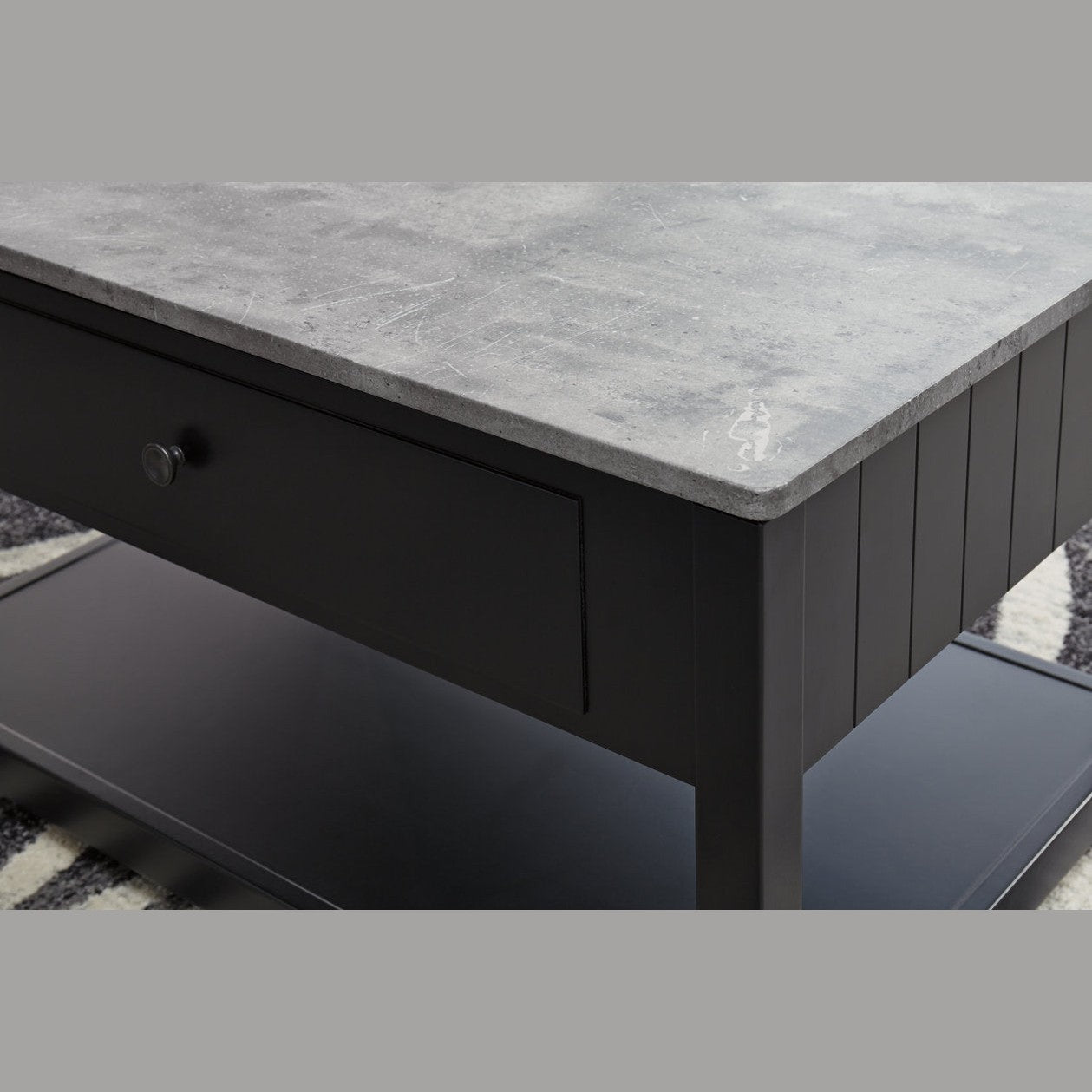 Floor Model Ezmonei Chairside End Table