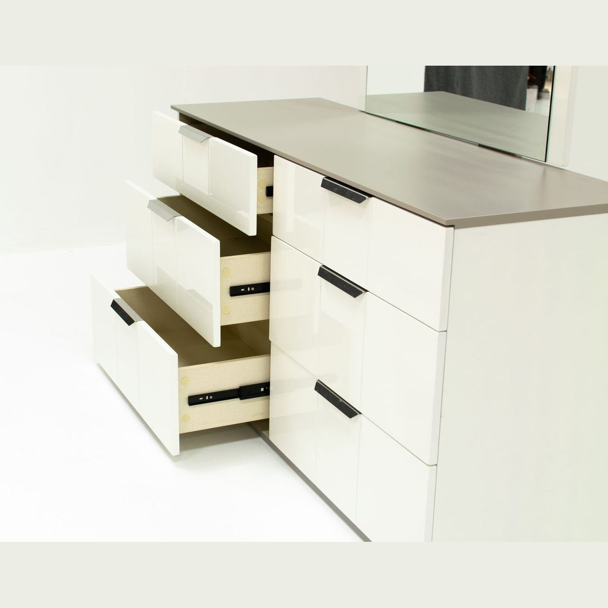 Patricia Bedroom Dresser