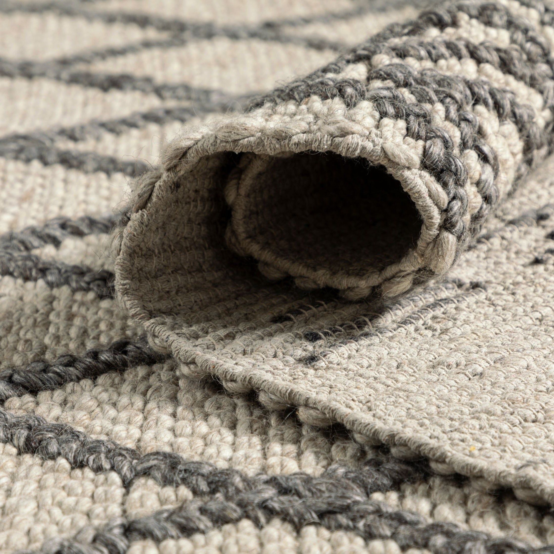 Fintona Hand Woven Rug Beige