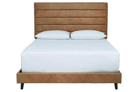 Vintasso Queen Upholstered Bed
