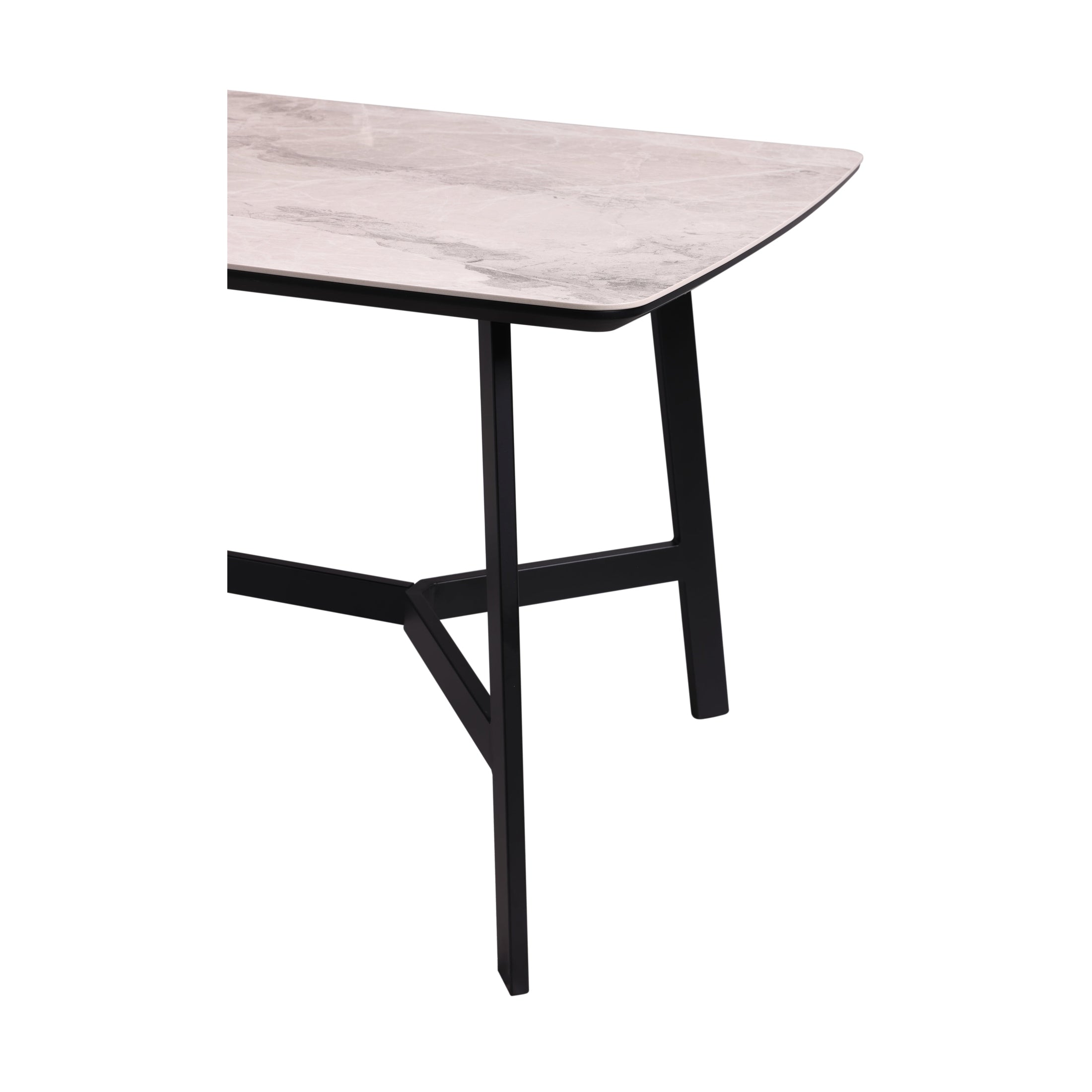 Purus Dining Table