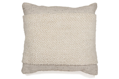 Rowcher Pillow