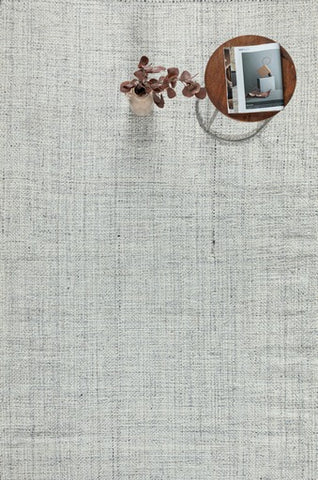 GRIFFEN HAND WOVEN RUG IVORY